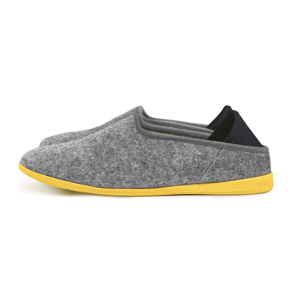 NEW Mahabis Classic Gray and Yellow Slippers Men's 12.5-13 EURO 47